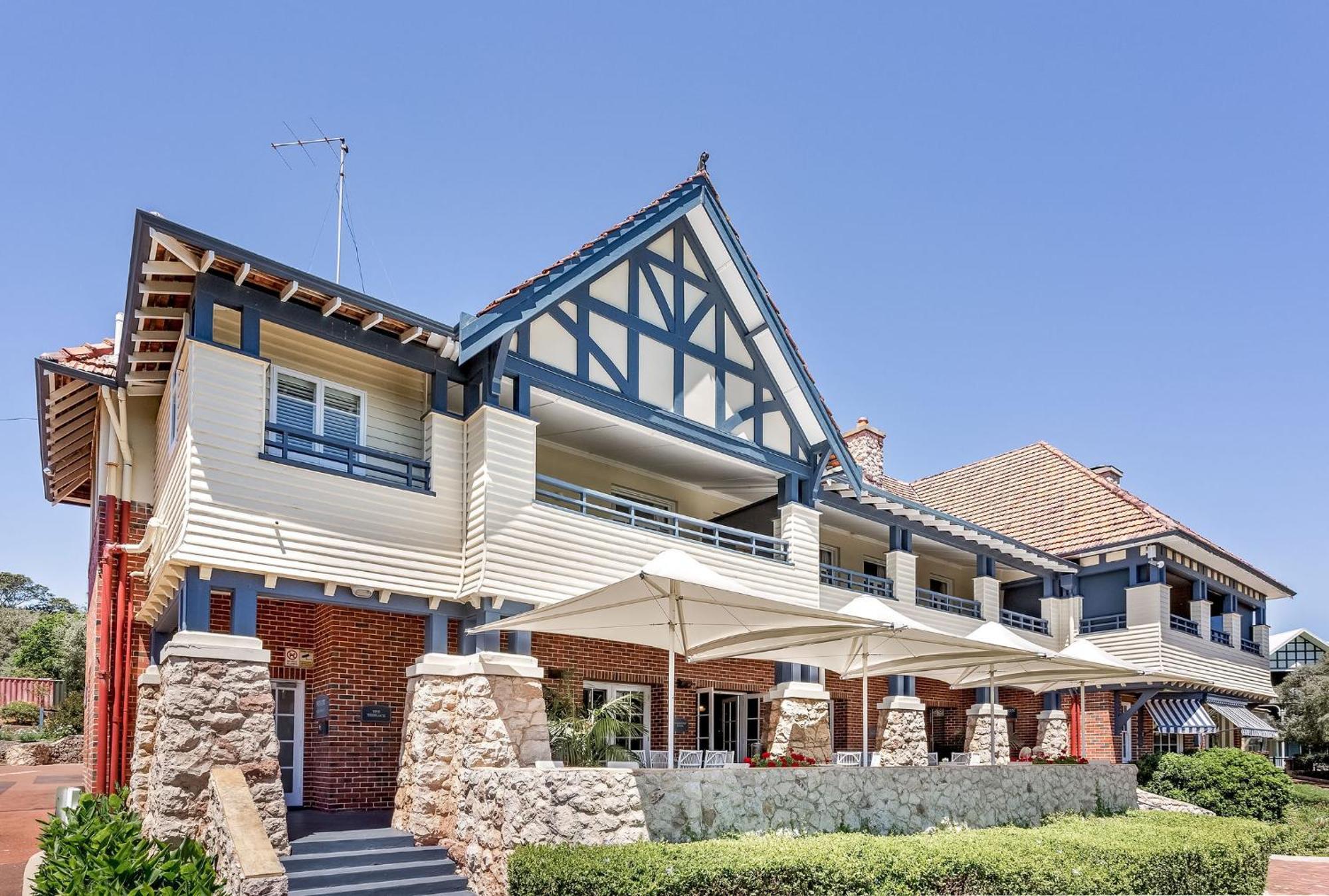 Caves House Hotel & Apartments Яллингап Экстерьер фото