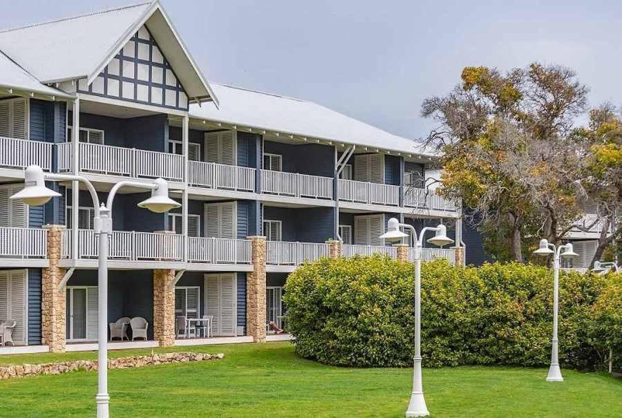 Caves House Hotel & Apartments Яллингап Экстерьер фото