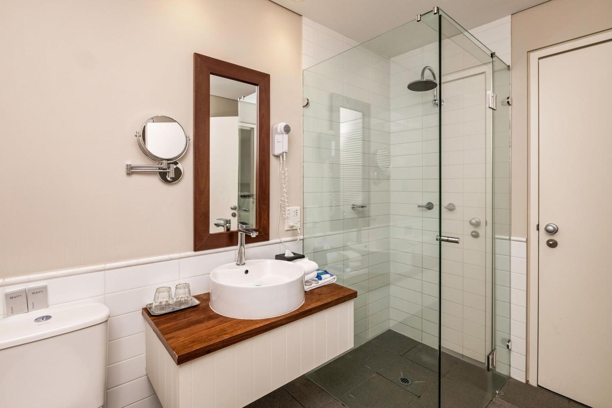 Caves House Hotel & Apartments Яллингап Экстерьер фото