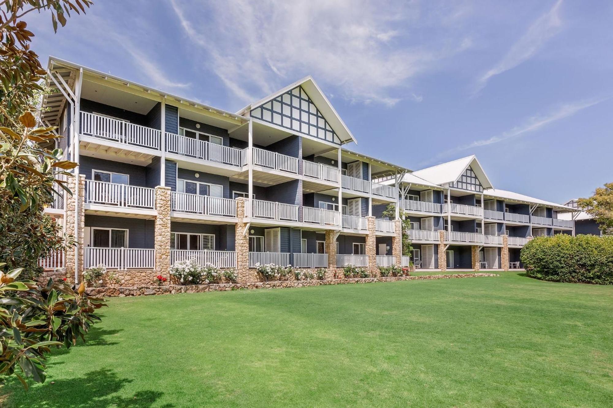 Caves House Hotel & Apartments Яллингап Экстерьер фото